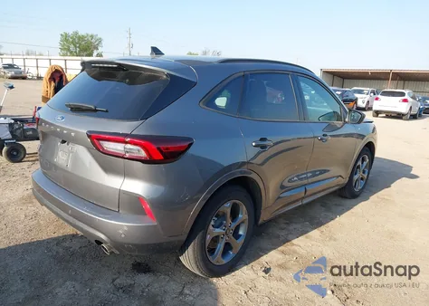 2024 Ford Escape St-Line z USA, uszkodzony, nr VIN 1FMCU0MN1RUA41682